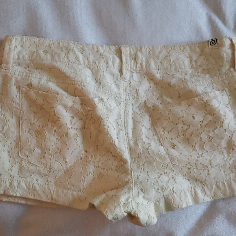 Shorts - Picture 2 of 2
